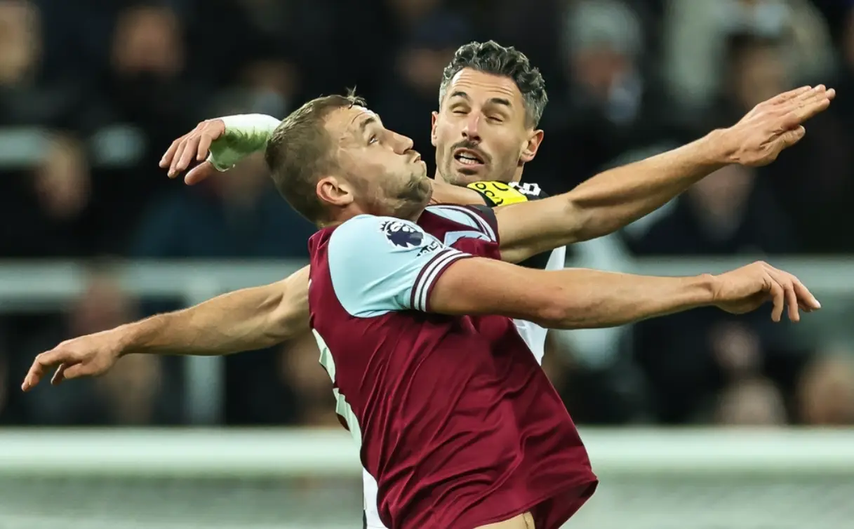 im体育官网app下载-离谱！冲刺阶段成都蓉城备战英超风云突变费耶诺德赛前造点机会，全明星赛任务艰巨的简单介绍