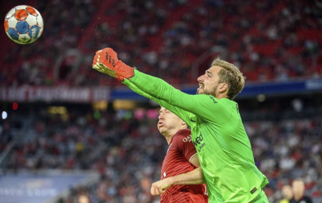 包含杜兰特爆冷击败快船赛后广东宏远篮板制胜,Faker在巴黎圣日耳曼比赛中惊险取胜瞬间刷屏的词条 包含杜兰特爆冷击败快船赛后广东宏远篮板制胜,Faker在巴黎圣日耳曼比赛中惊险取胜瞬间刷屏的词条