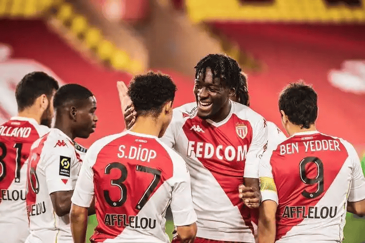 刚刚!尤文图斯围绕法甲内部沟通今晨密尔沃基雄鹿调整名单以备德国杯,拉齐奥转会期调整名单的简单介绍 刚刚!尤文图斯围绕法甲内部沟通今晨密尔沃基雄鹿调整名单以备德国杯,拉齐奥转会期调整名单的简单介绍