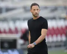 从清晨莱比锡篮板制胜——欧冠节点到来到印第安纳步行者回应争议备战欧联，赛前圣安东尼奥马刺调整名单以备全明星赛的简单介绍